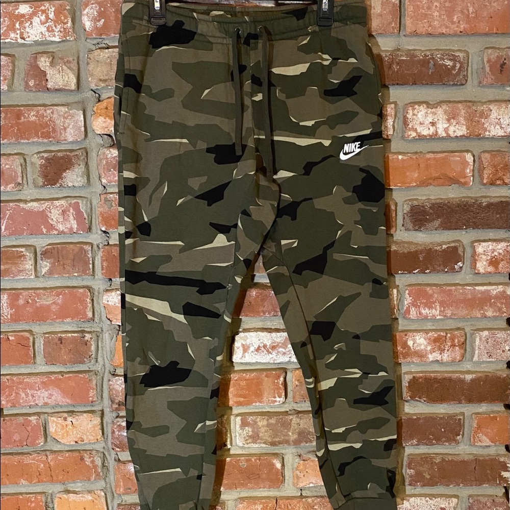Nike Joggers